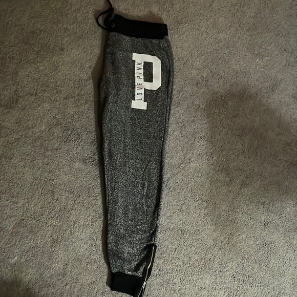 PINK Victoria's Secret Pants - Pink Sweatpants